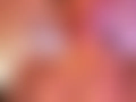 Heute ein bisschen frech unterwegs… kannst du mithalten? 😈 Ich geb dir nur einen kleinen Vorgeschmack – der Rest ist noch heißer 😉 Komm näher und schau selbst… 🔥