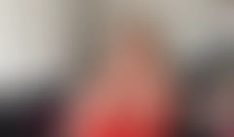 Cap d’Agde muss man als Swingerin einfach mal gesehen haben, dachte ich mir und bin spontan hingefahren. FKK am Mittelmeer und eine ganze Stadt, wo gefühlt alle nackt rumlaufen oder es am Strand treib
