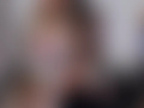 Ich bin heute ganz klar devot und bereit, mich fuehren zu lassen.  Call mich und zeig mir, ob du mit einer hingebungsvollen Devoten umgehen kannst.  #BDSMlife #KinkPositive #Hingabe #Unterordnung