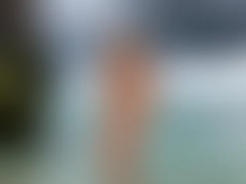 Heiß und nackt am Strand 🔥💦