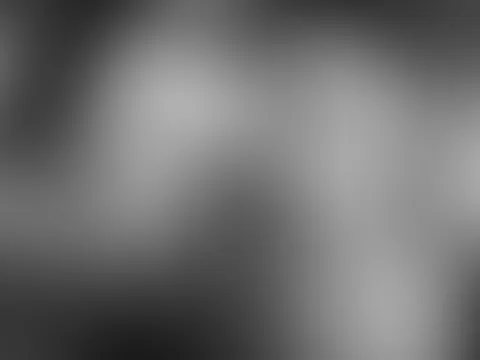 Black and white mood and a bit of morning tenderness đ€ A soft start to the day⊠but it wonât stay soft for long. Iâm going live very soon â come join me and see how this mood unfolds in real time âš