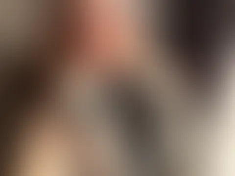ahh die sonne küsst mich ein wenig , dabei sehne ich mich nach deinen küsschen ....