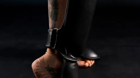 FEETS at the THAIBOXSTUDIO