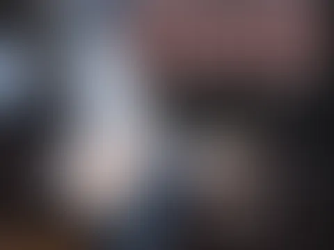 "Es war wieder ein Mega Treffen mit der Lady. Sie verpasste mir ein Outfit mit Maske. Nichts konnte ich sehen. Sie führte mich durch ihr Spielzimmer. Zuerst kam in an den Pranger. Sie dehnt mir die Hi