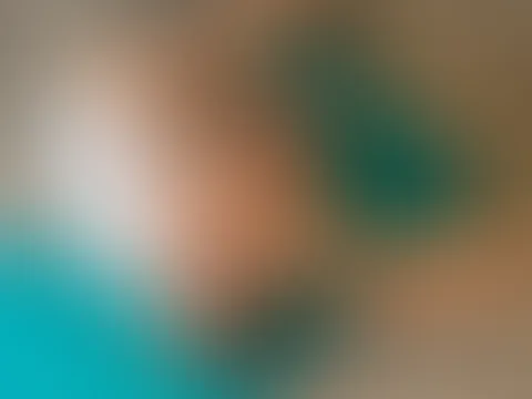SOS! Alter Sack benutzt meinen Teenykörper