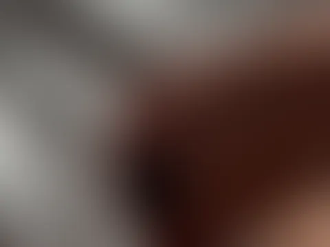 Mit Analkugeln und Fingern zum Orgasmus