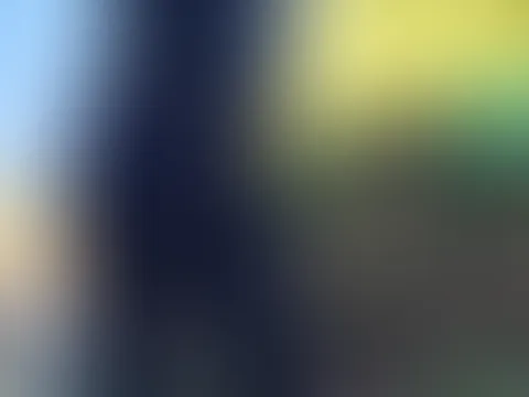 Zeit für eine zigaretten Pause. Es ist so verdammt kalt draußen, aber ich zeig dir trotzdem meine p***y und meine boobies