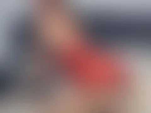 Wer lĂ€sst sich denn von mir ein bisschen in weihnachtsstimmung bringen?đ ich hab da noch ein bisschen mehr wenn du möchtest sag bescheidâ€ïž