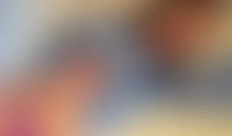 Hilfst du mir beim Ausziehen?🥰