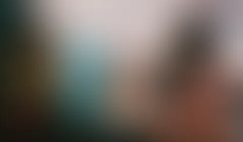 Gemeinsam öffnen wir heute das vierte Türchen des Adventskalenders. Der Inhalt von Türchen Nr. 4 hat es ganz schön in sich. Mein neuer kleiner Freund fühlt sich dabei sofort richtig gut in mir an und