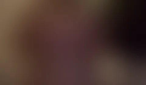 Ich Seife meine geilen Titten ein 😉
