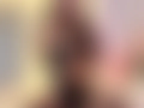 Liebst du mein Outfit? Du findest mich süß… Aber du hast ja keine Ahnung, wie sehr ich dein Leben verändern kann… zum Guten oder zum Schlechten? Lass uns das mal testen 😈😈😈