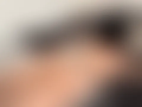 Ein kurzer Schultag ist immer das beste😋 Natürlich wird das mal wieder schön genutzt, Heute ab 19 Uhr bin ich wieder in der Cam😚 leistest du mir Gesellschaft?