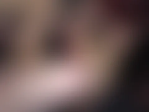 Alle sind fertig? Lia hält die Stellung beim Gangbang!