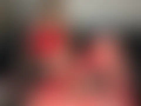 Ganz normal, so sieht es bei mir immer aus wenn ich lese 😂 Aber bei dem ganzen Smut in den Büchern wird mein Höschen öfter feucht 😏💦