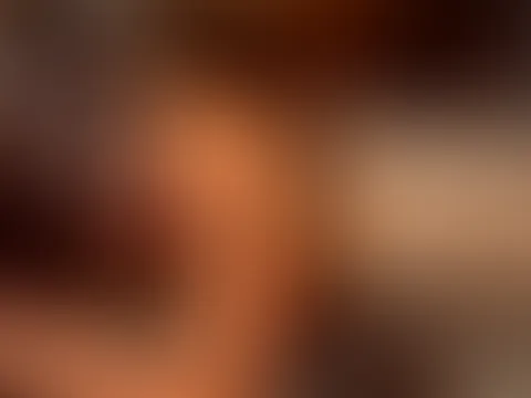 Feuchtes Wochenende mein Lieber 😏 Was würdest du machen wenn ich so in deinem Bett liegen würde?🙊
