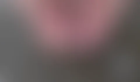 This is for you my hot boy i want you play with my legs