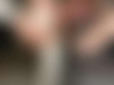 Wünsche ein geiles Bergfest und dazu gibt es ein heißes Motivationsbild von mir😉 Morgen geht es zum Karneval und danach ist endlich wieder Wochenende🥰 Vielleicht sieht man sich ja😎 PS: Gibt viele