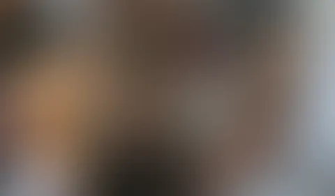 Kurzer Teaser zum 14 Minuten Video *STRAP ON NACHHILFE FÜR KIM ROSE* jetzt online hier auf Fanseven unter INHALTE!! Gönnt euch😋💦