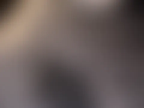 Teaser Nr. 1🤫 …psst es ging sogar soweit das ich bin zu meinem Tisch gespritzt habe … Im Strahl!🤯🤯💦
