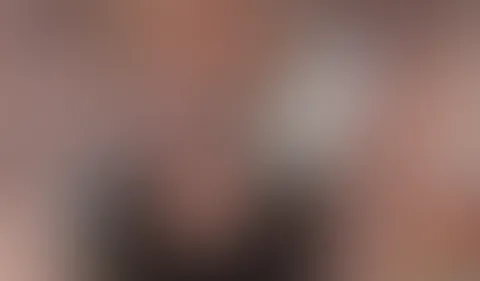 Teeny bekommt ihren ersten DP - AO und C******e