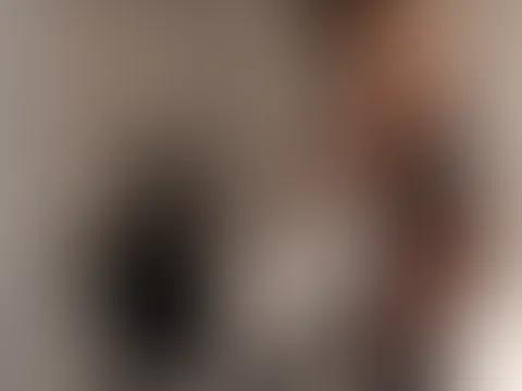 Doppelte Dominanz – Natursekt-Dusche für unseren Sklaven! 💦😈