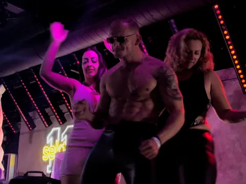 Geiler Dreier auf der Aftershowparty Extasia2022
