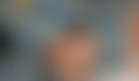 Devote Stiefels******e bis zum Orgasmus gef**kt!