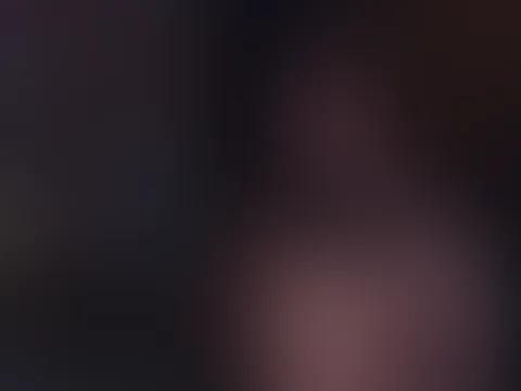 Ich Halb Nackt auf den tisch