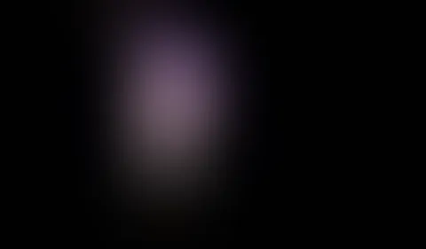 Direkt aus dem Livestream 👀🥵🩷 Ich blase den Dildo so richtig geil, was ich aber nicht wusste... Ich wurde beobachtet und gefilmt und das durchs Schlüsselloch 👀😜🩷