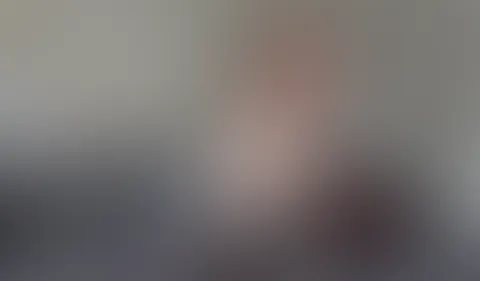 MEGA SAUEREI! S****T-EXPLOSION auf der Couch!