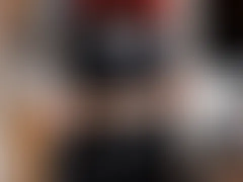 Heute kommt meine Bestellung an! Kann ich so der Spedition die Tür öffnen und sie dazu bringen, dass sie das Große Paket reinstellen? Na was meint ihr hab ich eine Chance bei den Speditionsmännern?