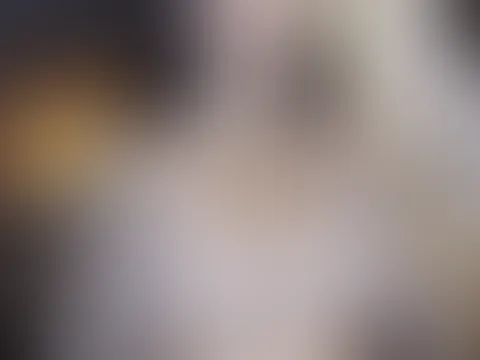 ✨ Ich habe ein neues, bezauberndes Weihnachtsoutfit für dich angezogen – willst du mich heute ein bisschen länger betrachten und dich an dem wunderschönen funkeln ✨ erfreuen? ☺️