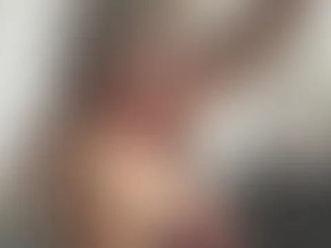Heiße Schülerin muss zum Direktor 🤫🔥
