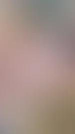 Beine breit und F***e zeigen