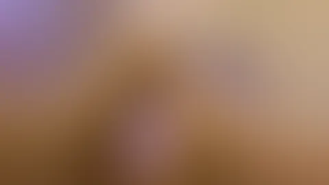 Ich hab den Vibrator zwischen meine Zehen geklemmt und ihn jetzt total im Griff