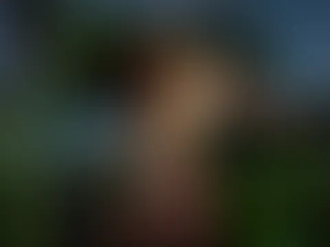 Na mein Hübscher, hast du Lust mal mit mir eine Runde im Teleskoplader zu drehen? 🔥🌶️💦