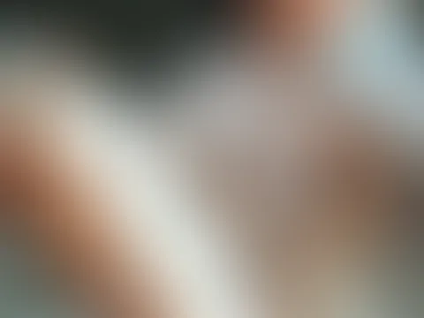 CrossFit..ne kalte Dusche und dann schnell vor dem nächsten Termin im Auto die P***y wixxen😋 Ich liebe es einfach mich zum Orgasmus zu rubbeln💦!! Wo macht ihr es euch so??(Video 4min)
