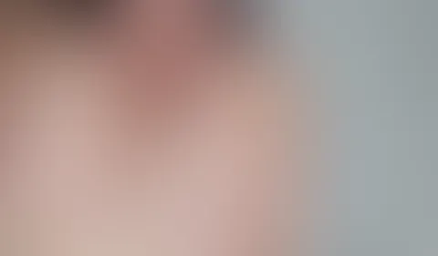 Video 10:13. Cuckold reclaim en neukt zijn vrouw.