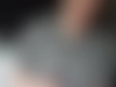 Was mache ich mit dem neuen Spielzeug nur? 😈😱