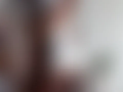 Löschen wir zusammen das Feuer? Ich liebe rote Dessous 🌹