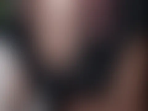 Geilen abend darling wie war dein Tag? 💦🤤🥰 netflix und chill oder was treiben wir 🤤soll ich dir einen b****n ? 💦🤪❤️