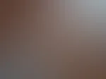 Nach einem heißen Tag glänzt meine nackte Haut. Der Schweiß läuft zwischen den Brüsten runter. Magst du es, wenn eine Frau natürlich schwitzt? #schweiß #haut #nackt #milf #kurven #körper #ekstase