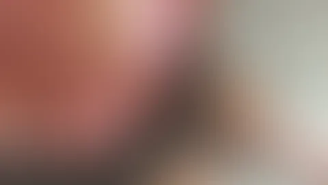 Dekolleté zu tief?