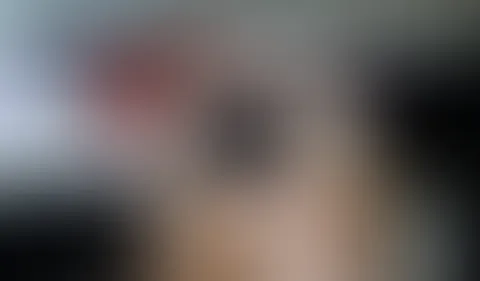 Oh ha, da hab ich mir einen neuen #Dildo bestellt direkt aus den USA und ja beim auspacken habe ich dann doch angst bekommen. Das riesen Teil soll in mich? Uh naja mal ausprobieren also von der länge 