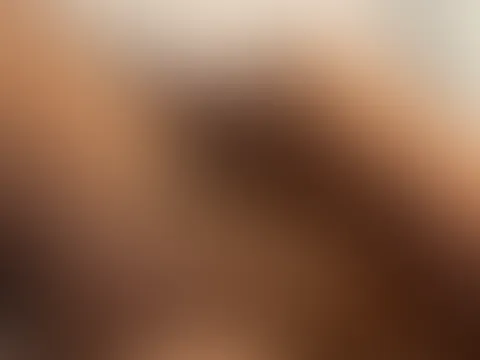 Ein bisschen Neugier hat noch niemandem geschadet… 😉✨  Wie weit würdest du wohl schauen wollen? 😏  Lass mir gerne einen Kommentar da oder schreib mir privat. Ich bin gespannt auf deine Nachricht. 💋