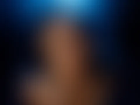 😈