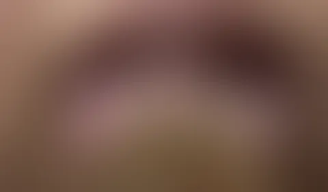 Debüt Clip - Bitte seid nachsichtig mit mir, ich bin es nicht gewohnt Clips zu drehen. Dennoch wollte ich einen kleinen Teaser aufnehmen, um eure Reaktionen zu sammeln. Falls das Resultat positiv ausf