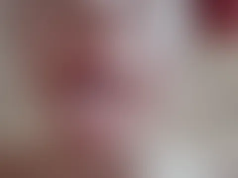 Spritzt du mir deine geile Sahne in den Mund oder auf meine Titten?🤤😍💦 Will you s****t your delicious cream in my mouth or on my tits? 🤤😍💦