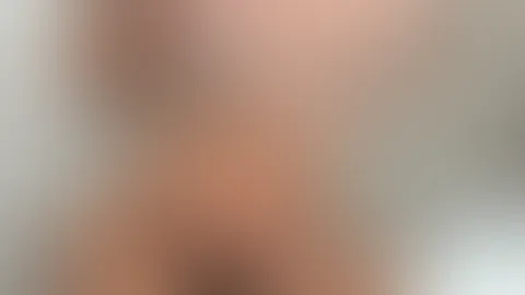 Time to get the boobs out😌